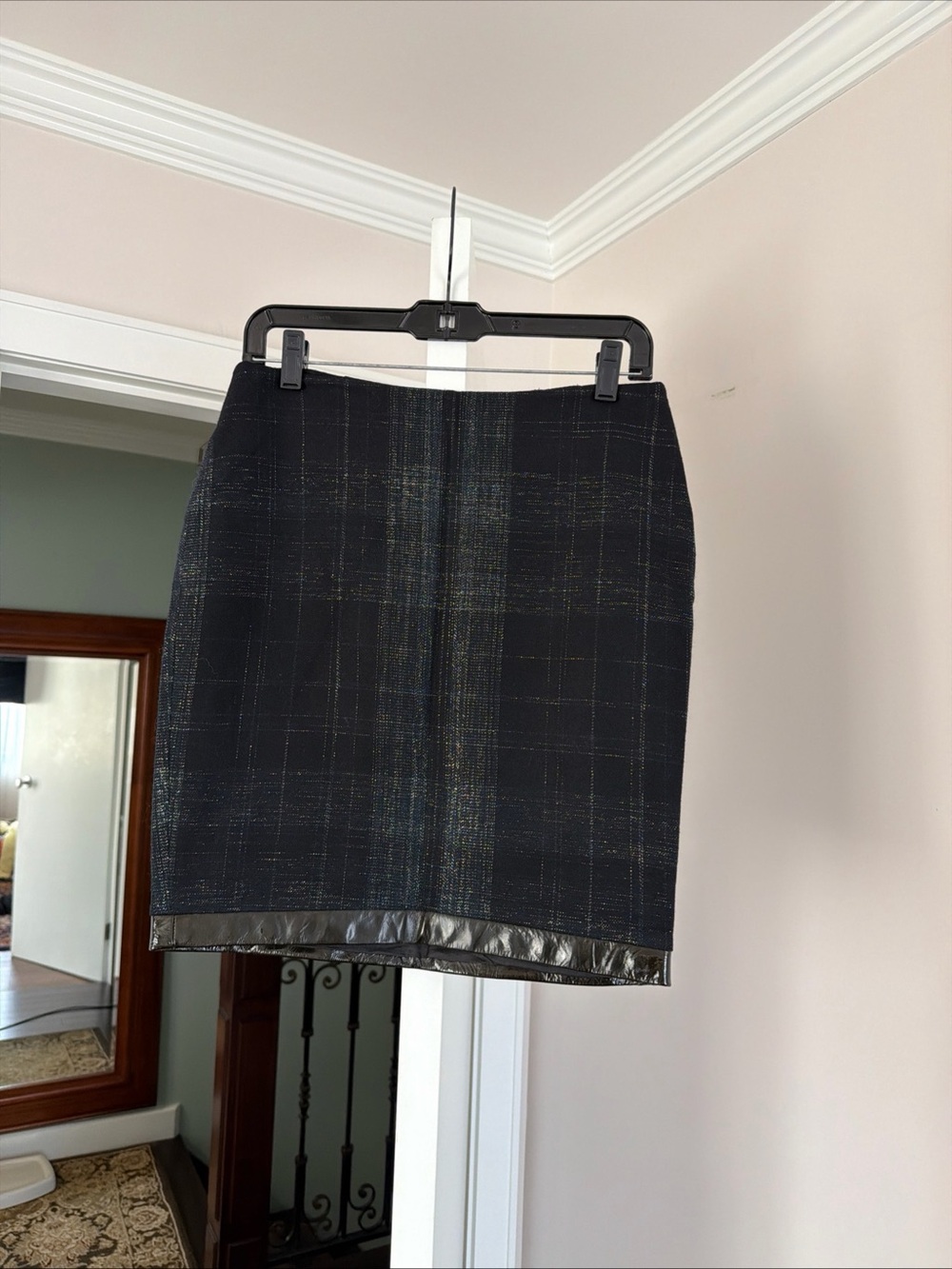 Women’s Black Plaid Pencil Skirt Leather Hem size 4